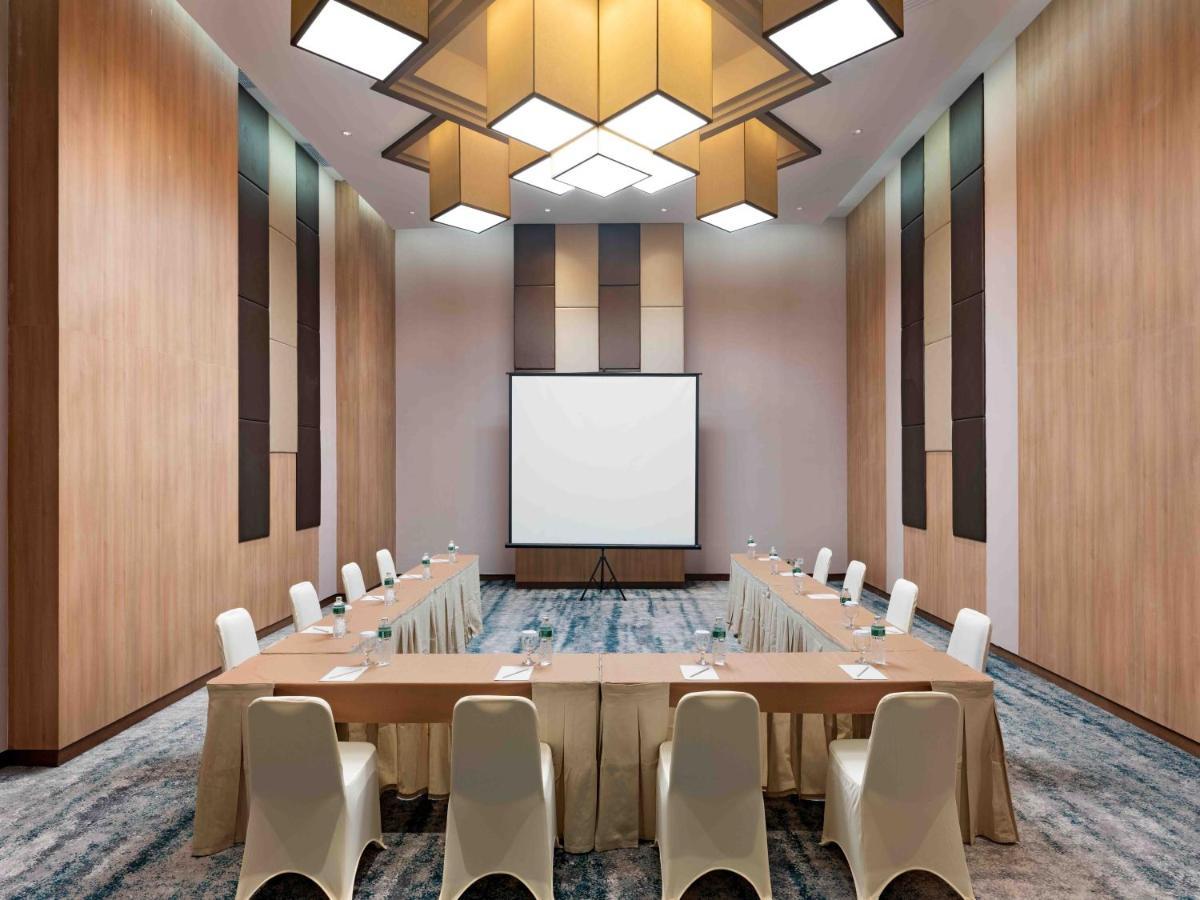 Hotel Santika Bukittinggi Εξωτερικό φωτογραφία