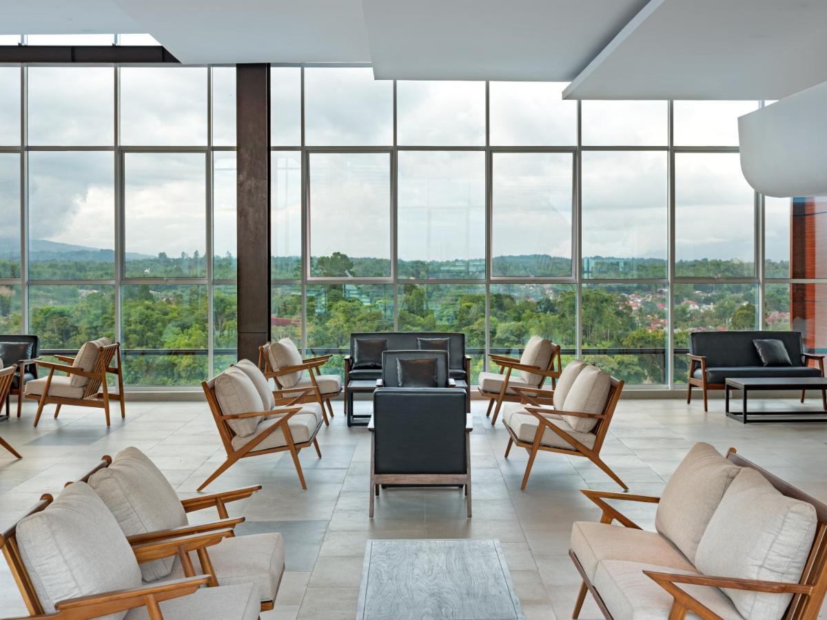 Hotel Santika Bukittinggi Εξωτερικό φωτογραφία
